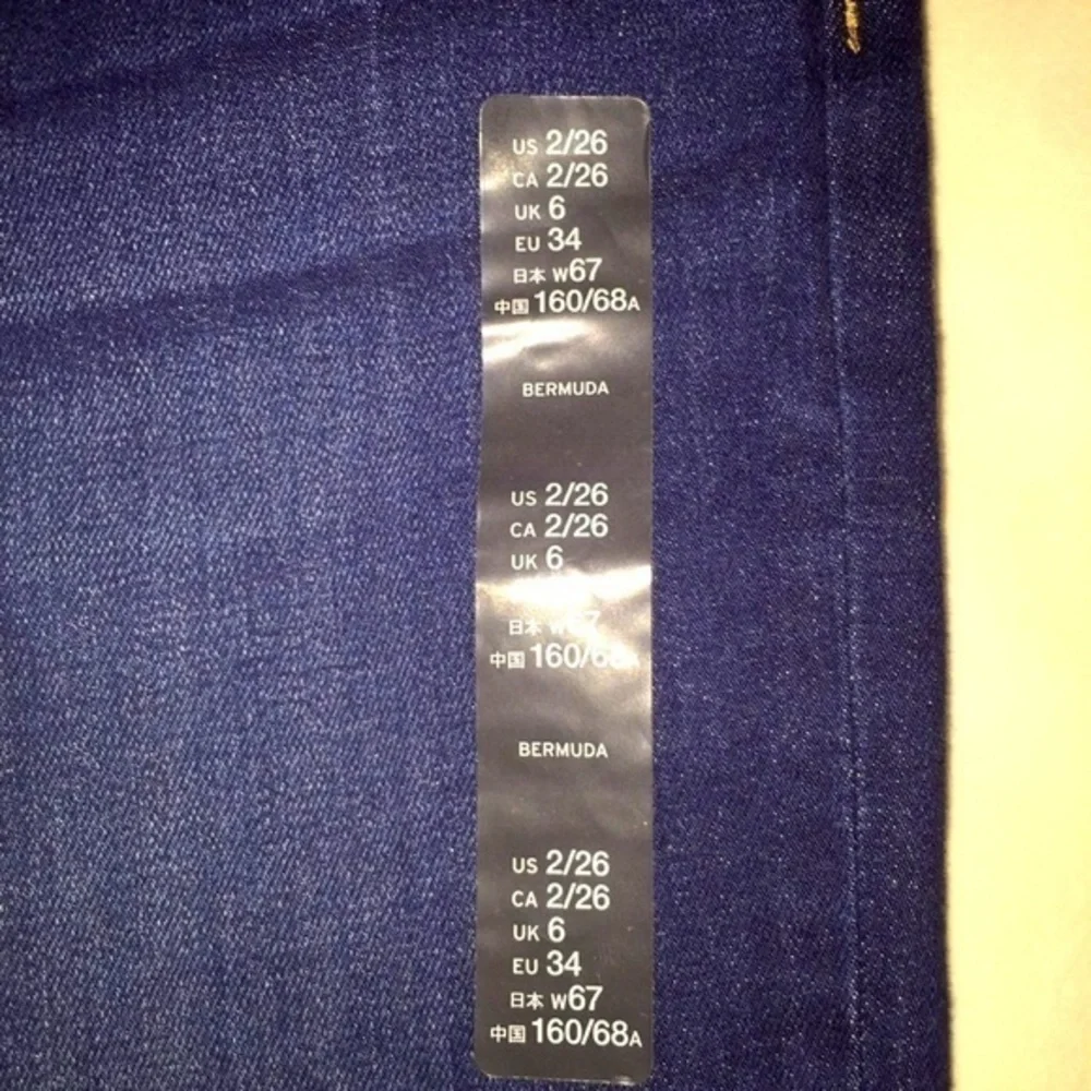 NWT Gap Bermuda‎ Shorts